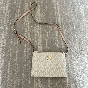 Michael Kors cross body bag